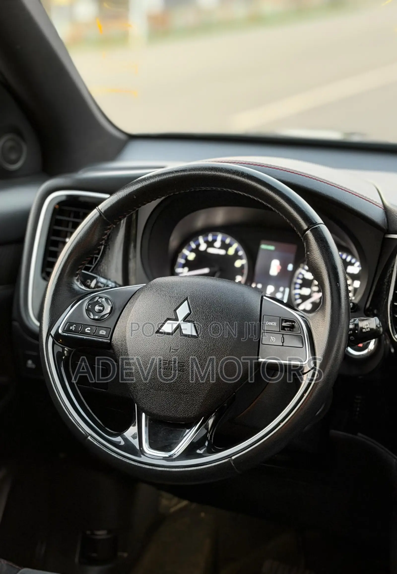 Mitsubishi Outlander 2020 Black
