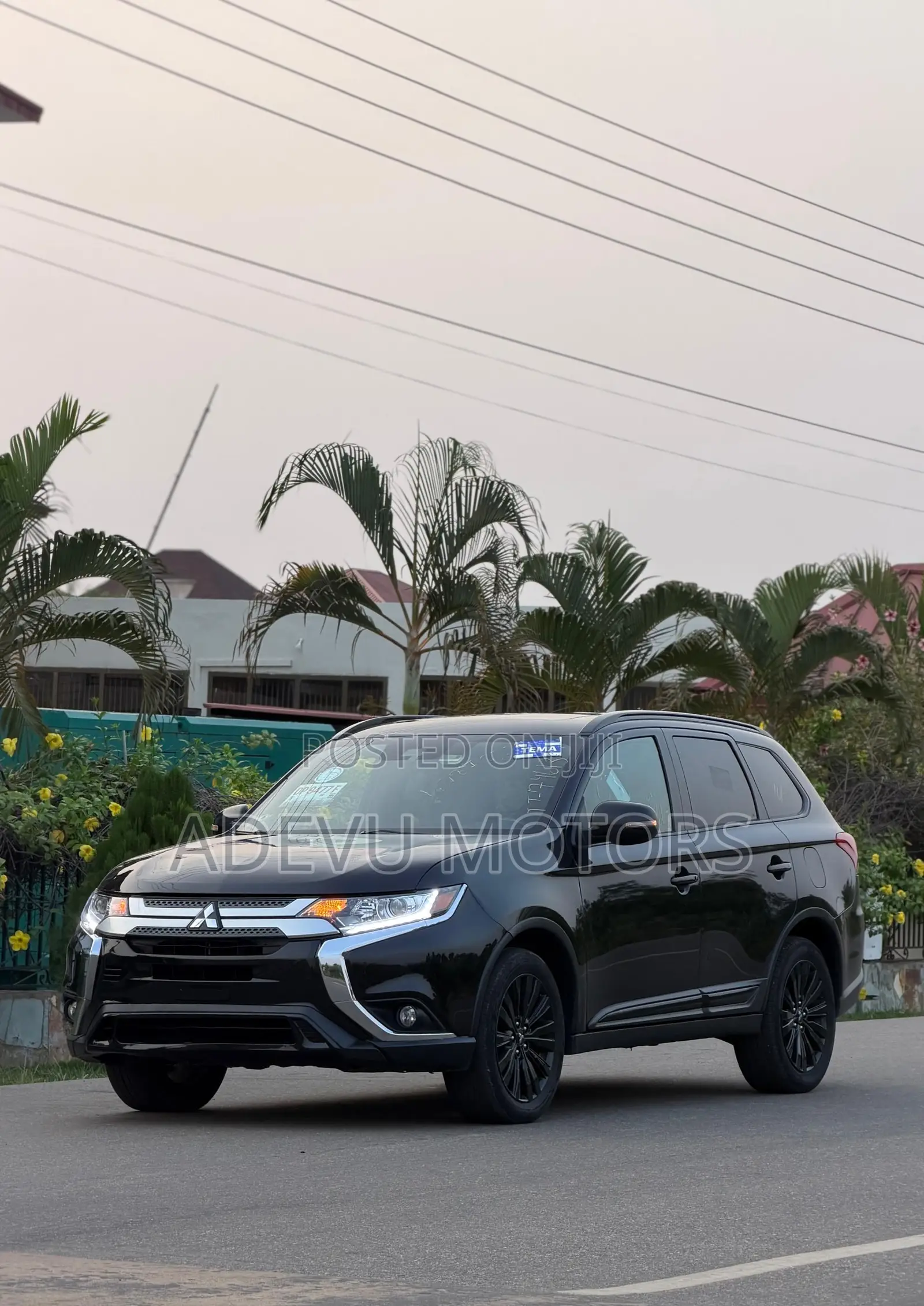 Mitsubishi Outlander 2020 Black
