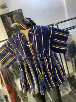 Men Smock and Batakali