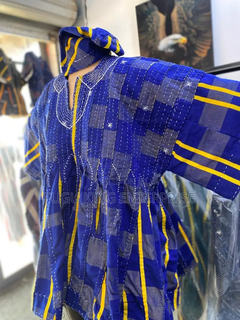 Men Smock and Batakali