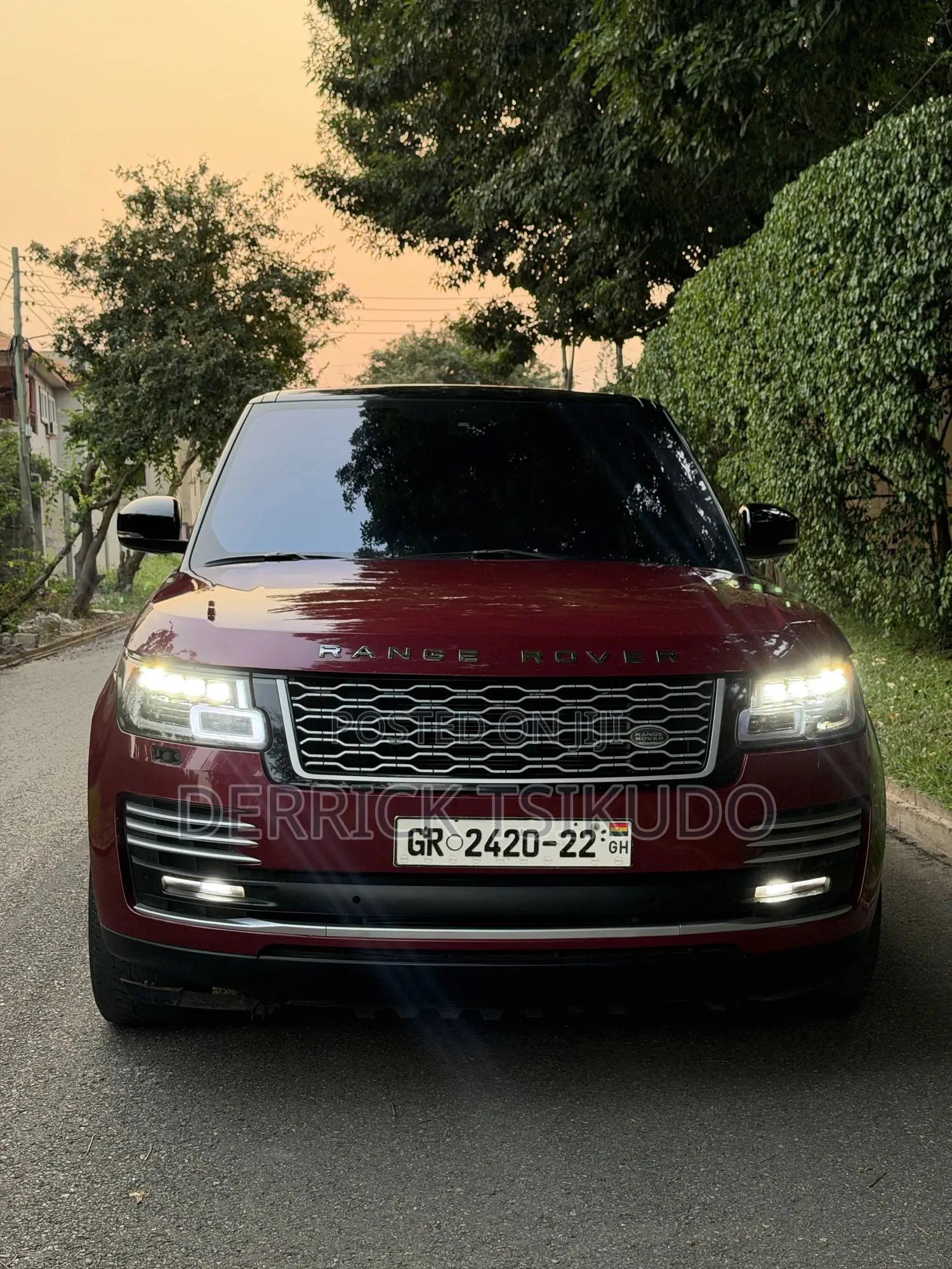 Land Rover Range Rover Vogue 2017 Red