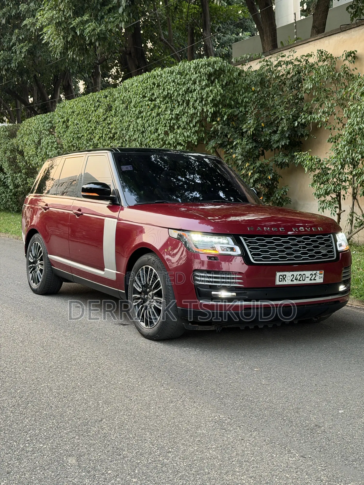 Land Rover Range Rover Vogue 2017 Red