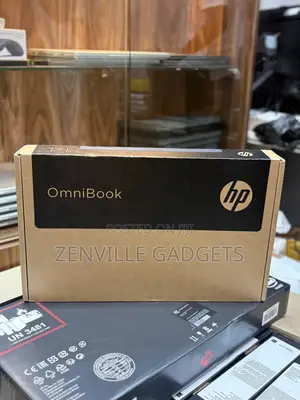 New Laptop HP OmniBook 5 Flip 16GB Intel Core 7 SSD 512GB