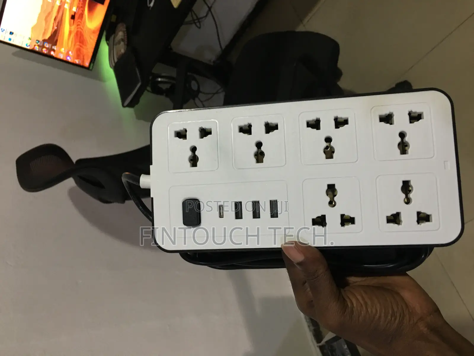 Extension Socket With 3 Usb Ports and Type-C