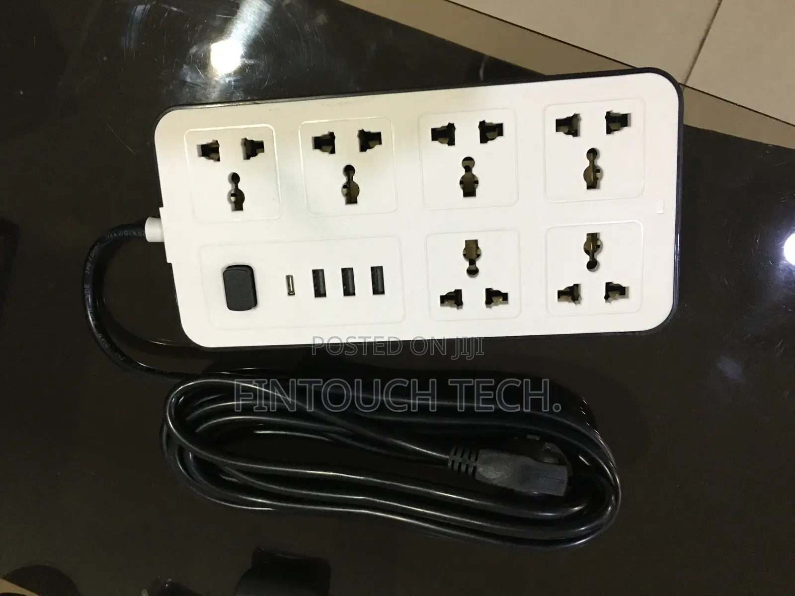 Extension Socket With 3 Usb Ports and Type-C