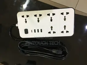Extension Socket With 3 Usb Ports and Type-C