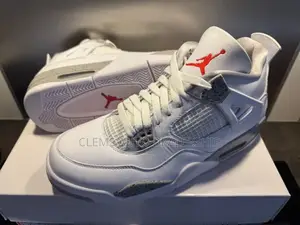 Air Jordan 4 Retro