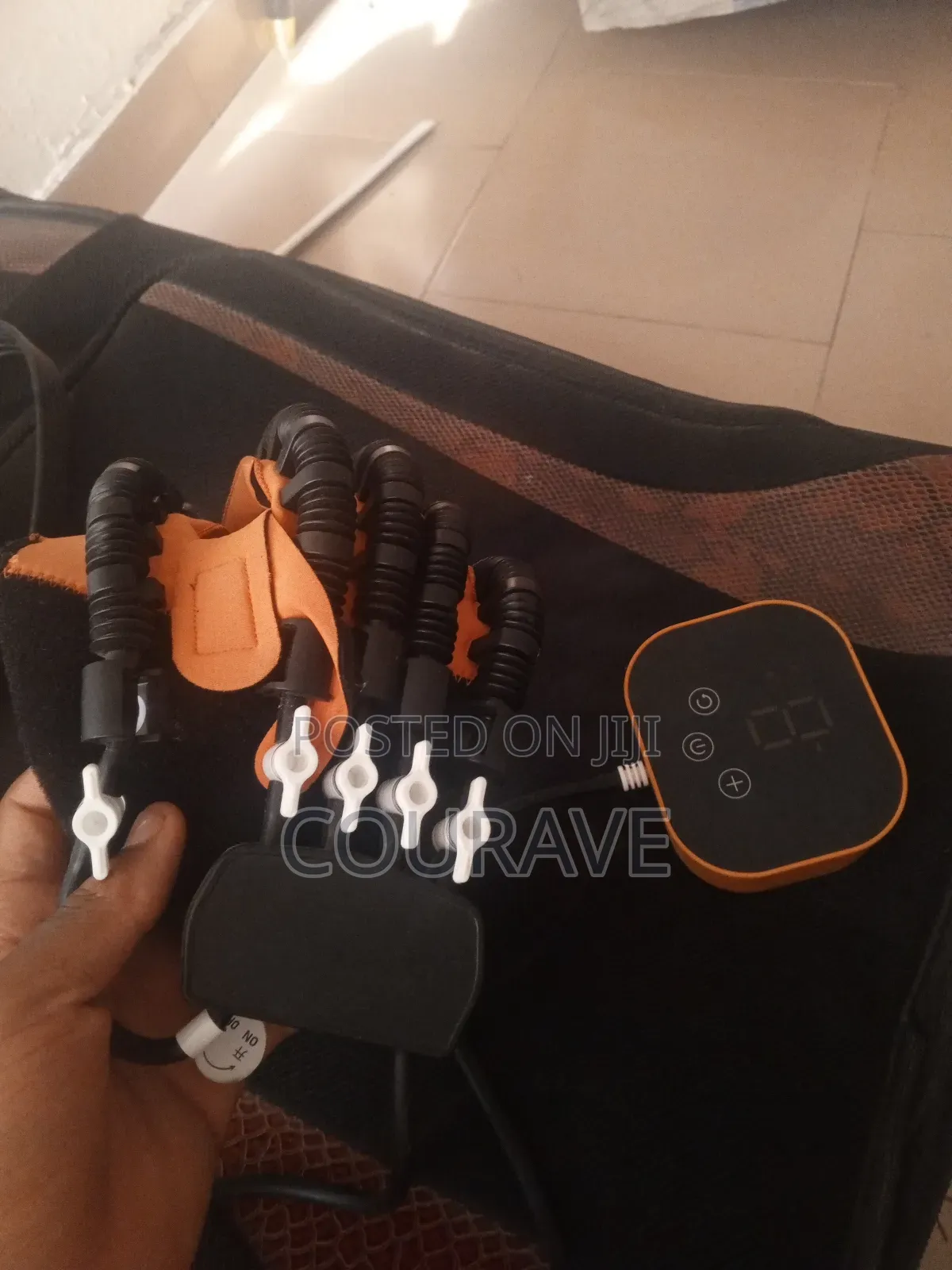 Réhabilitation Robot Gloves for Stroke Recovery Hand Function