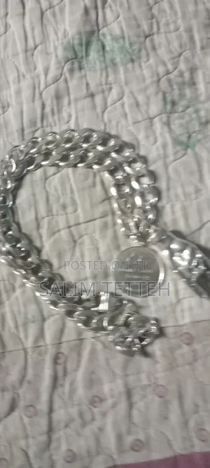 167.9 Grams Of Sliver Chain For Sell At Cool Price