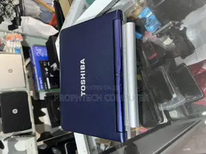 Laptop Toshiba 2GB Intel Atom HDD 160GB