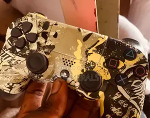 Playstation 4 Controllers