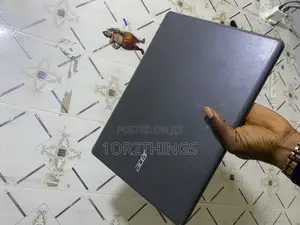 Laptop Acer 2GB Intel SSD 32GB