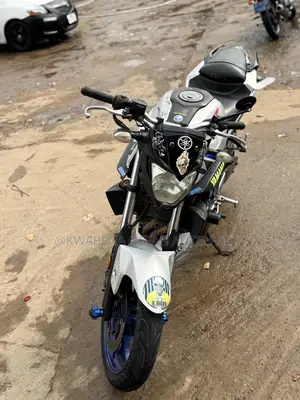 Yamaha 2024 Blue