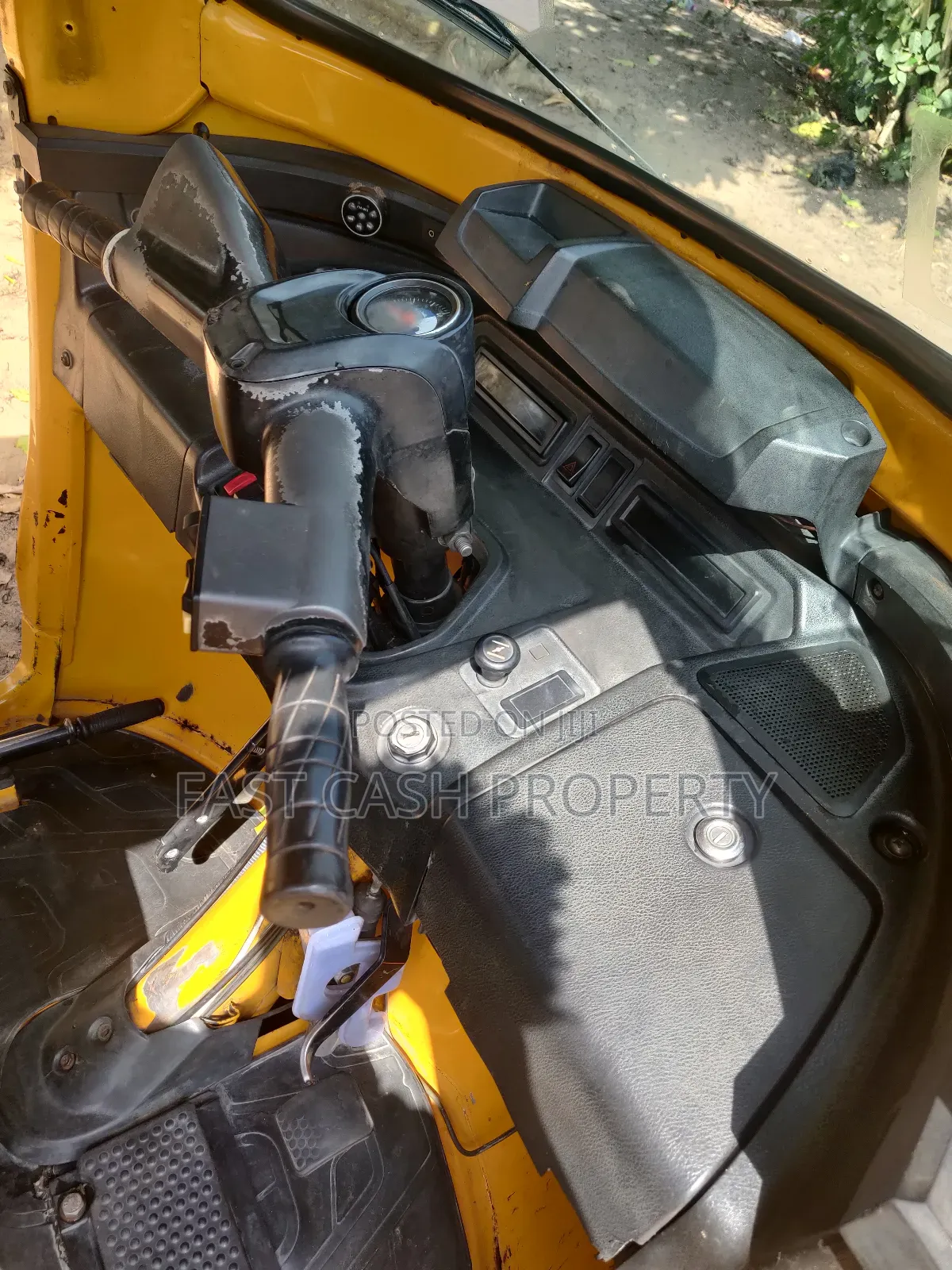 TVS 2021 Yellow
