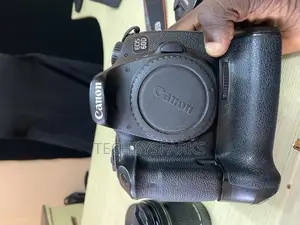 Canon 60d With Lens for Sale