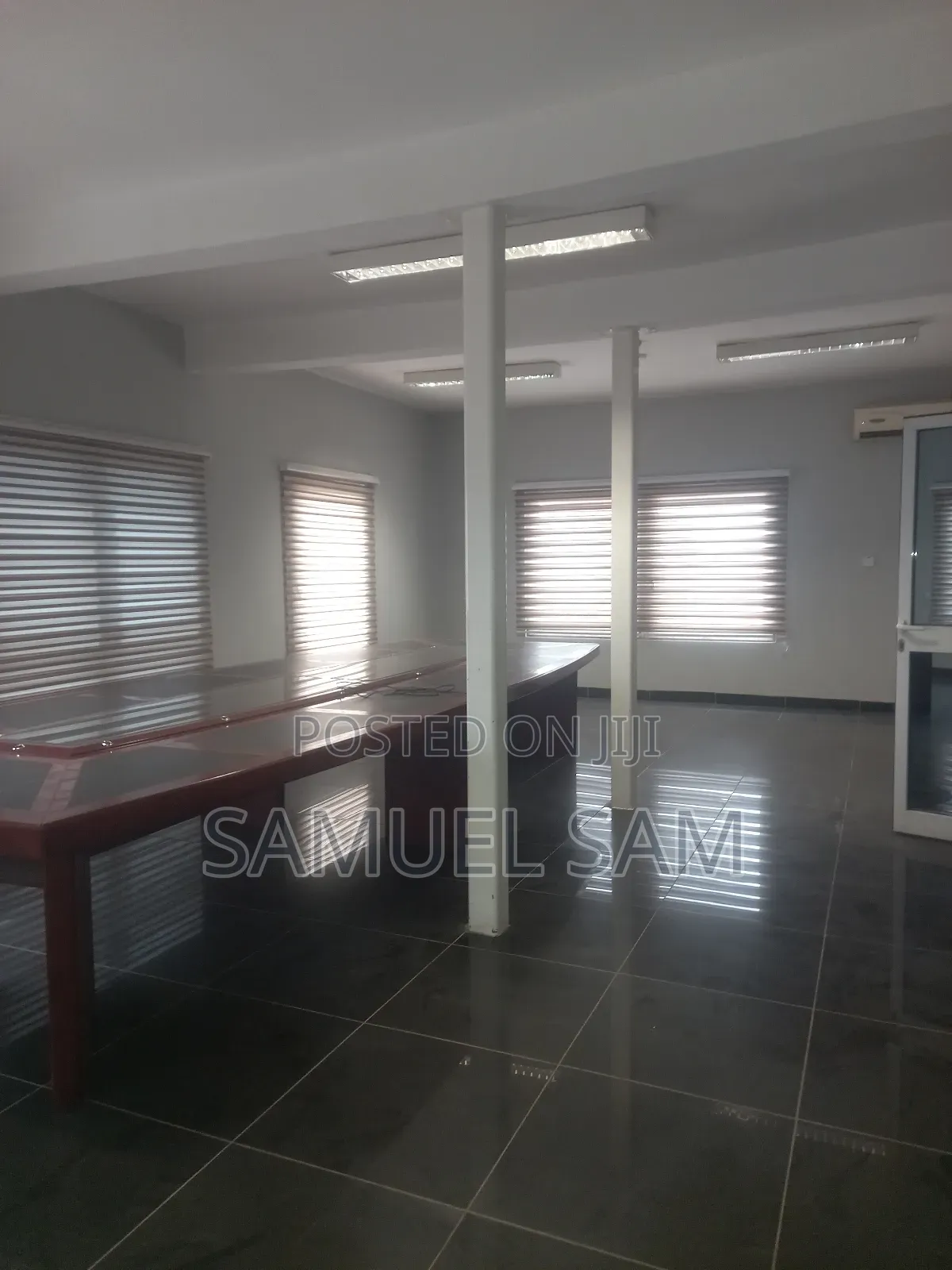 Offices for Rent at Tema.