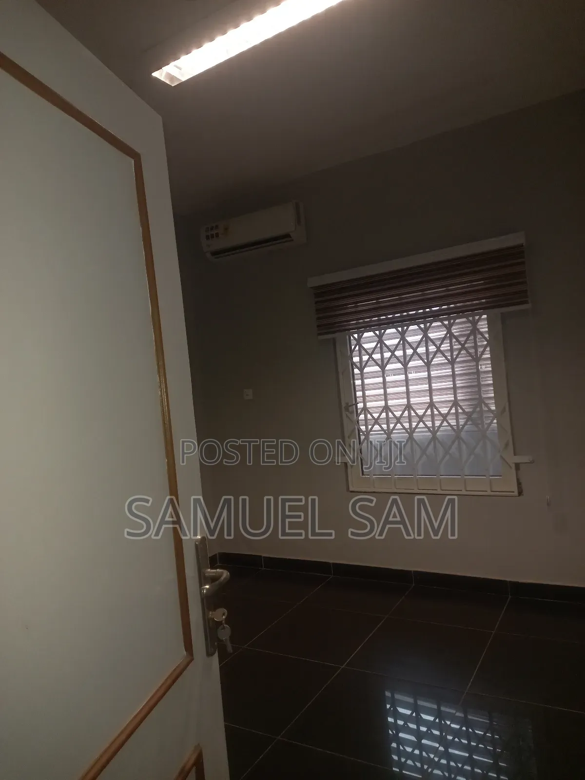 Offices for Rent at Tema.
