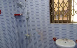 2bdrm Apartment in Survivorestates, Accra Metropolitan for rent