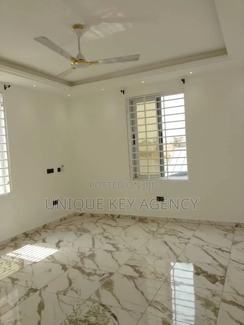 2bdrm Apartment in Unique Key Agency, Tseaddo for rent
