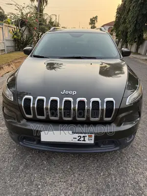 Jeep Cherokee Latitude 4dr SUV (2.4L 4cyl 9A) 2015 Green