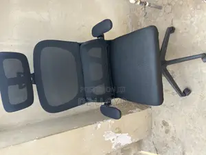 Headrest Ergonomic Chair