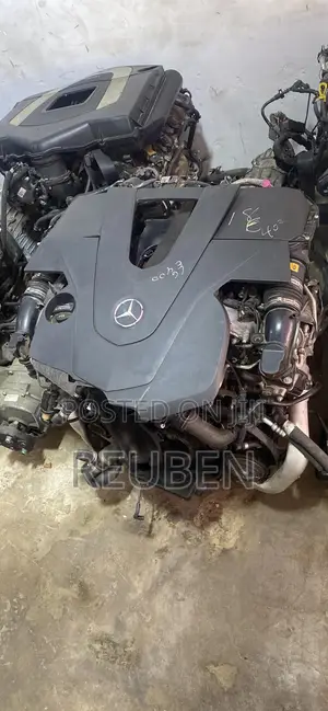 Mercedes-Amg C43 Engine