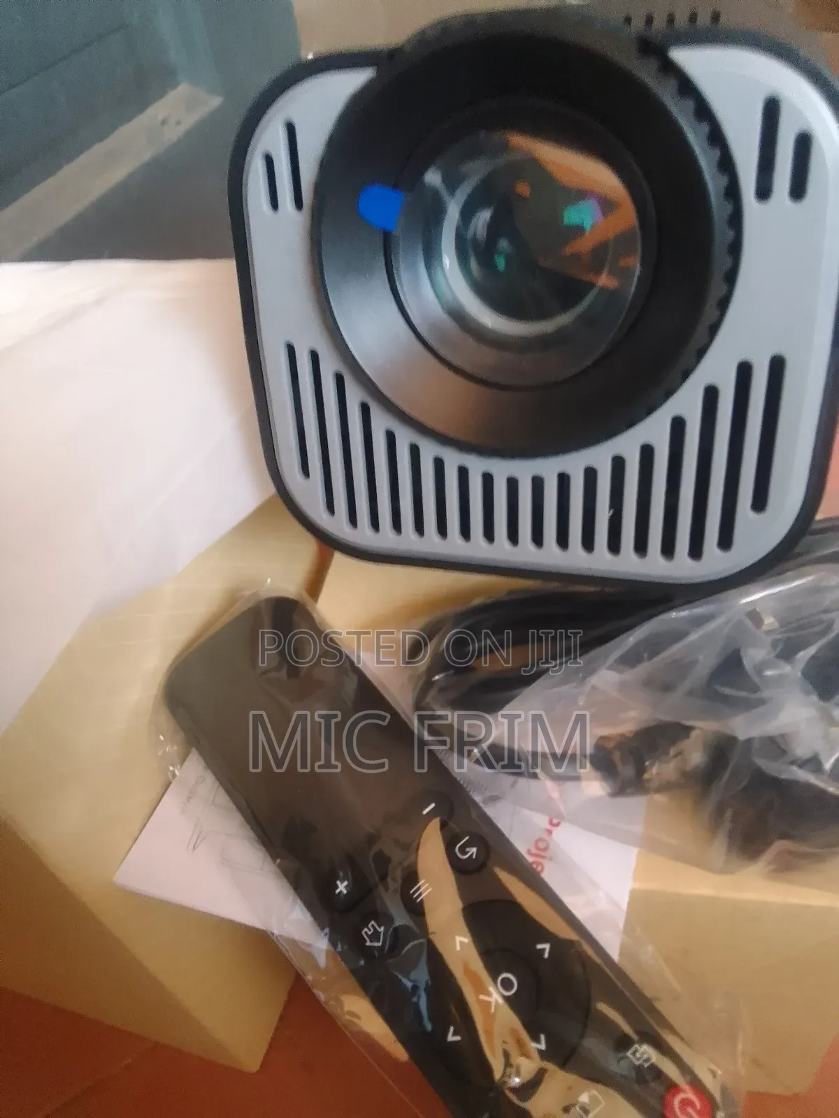 Hy320 Pro Projector