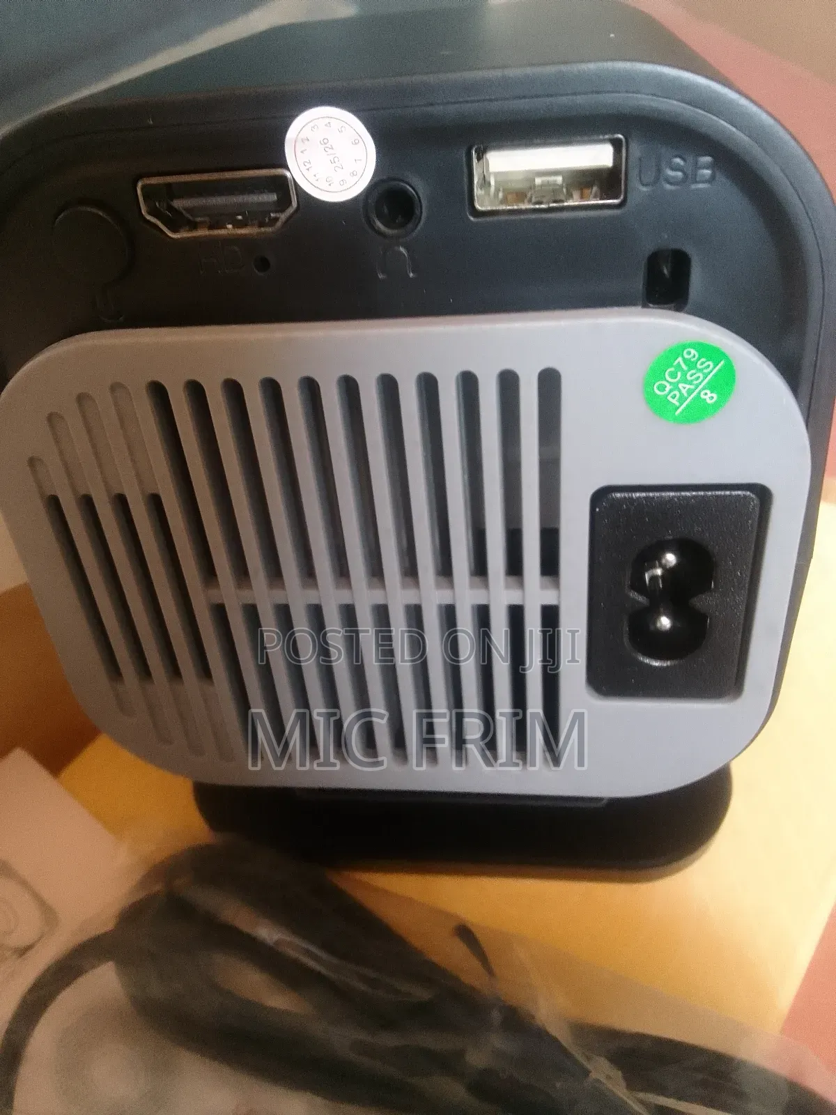 Hy320 Pro Projector
