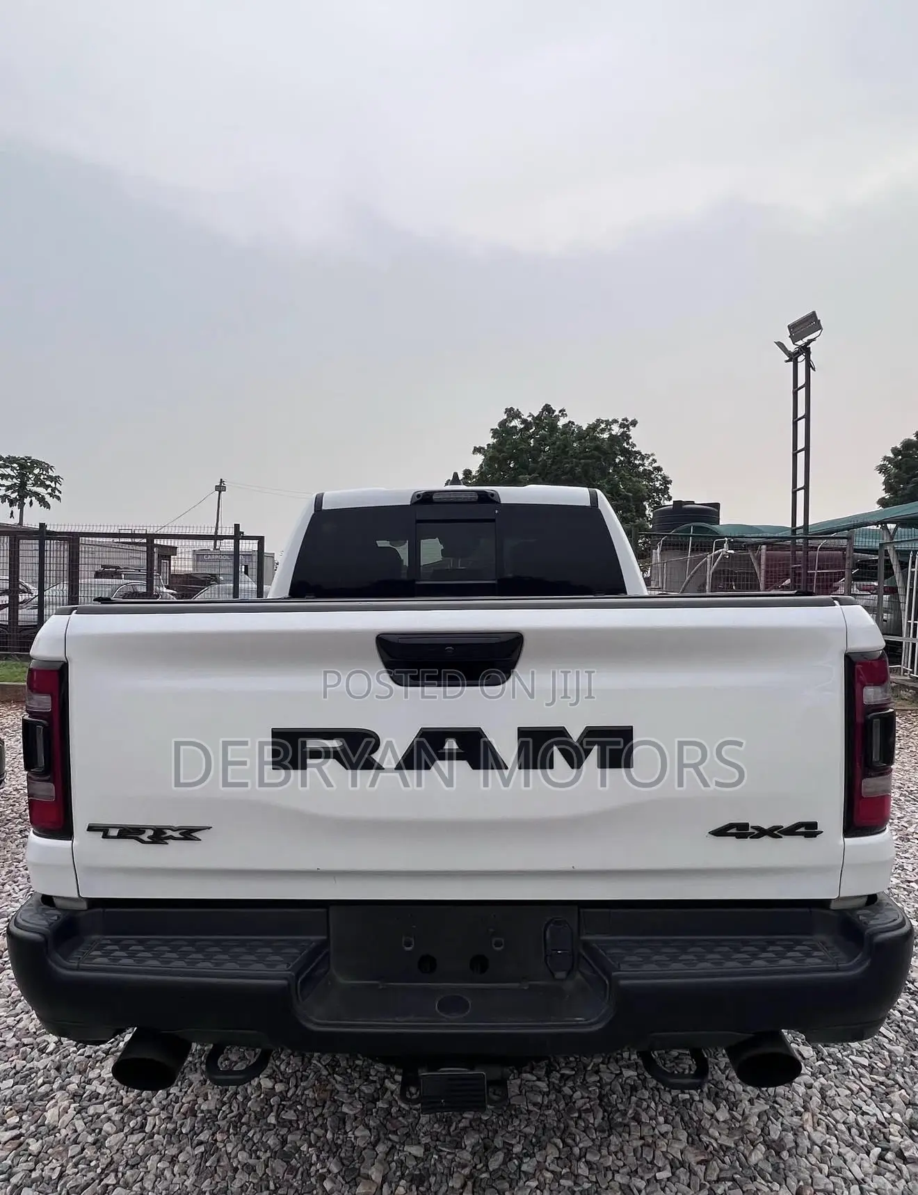 Dodge RAM 2024 White