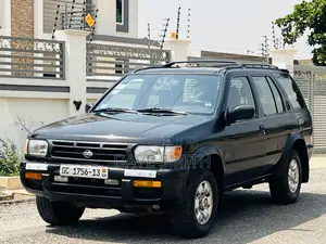 Nissan Pathfinder SE 2008 Black