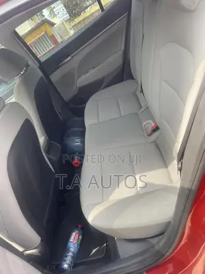 Hyundai Elantra Sport 2018 Red