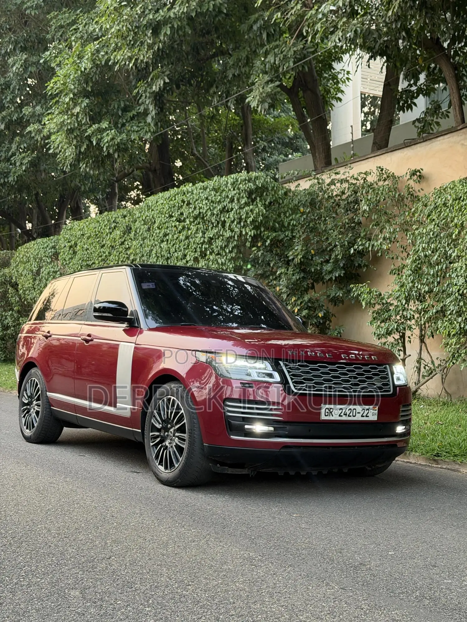 Land Rover Range Rover Vogue 2017 Red