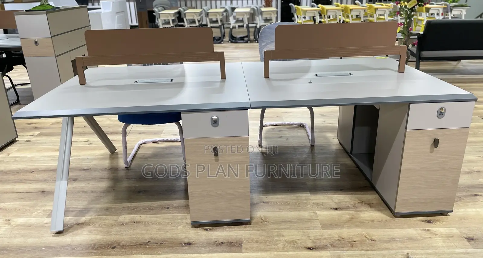 4 Seater Workstation
