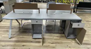 4 Seater Workstation