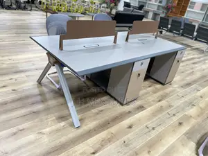 4 Seater Workstation