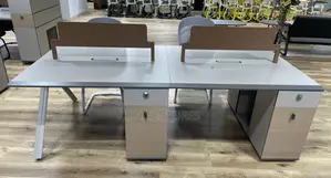 4 Seater Workstation