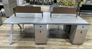 4 Seater Workstation