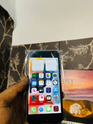 Apple iPhone 6s 32 GB Gray