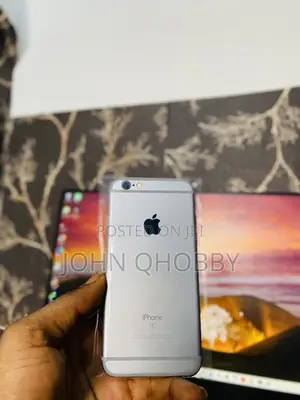 Apple iPhone 6s 32 GB Gray