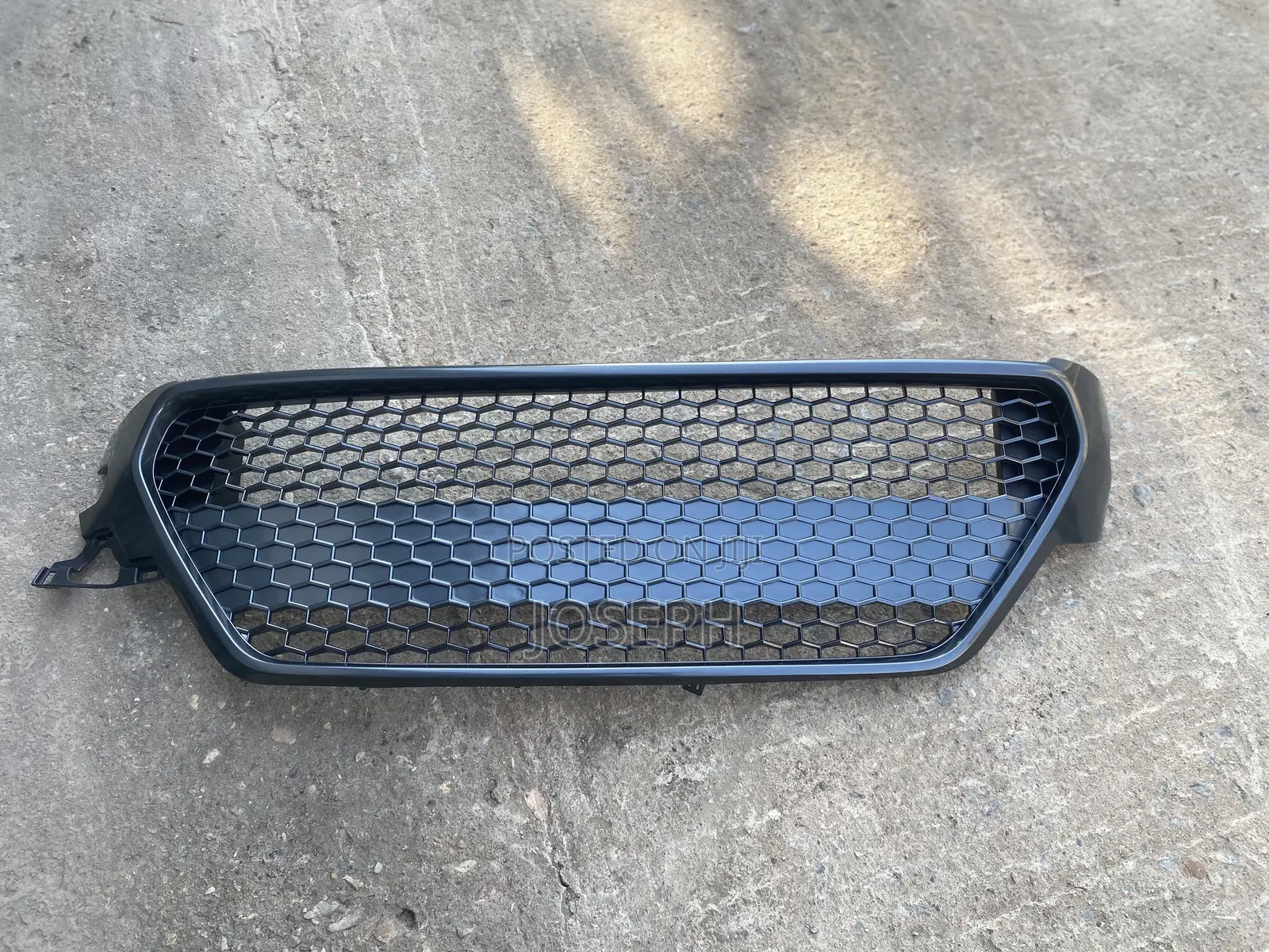 Corolla 2020,2021,2022 Bumper Grille Se