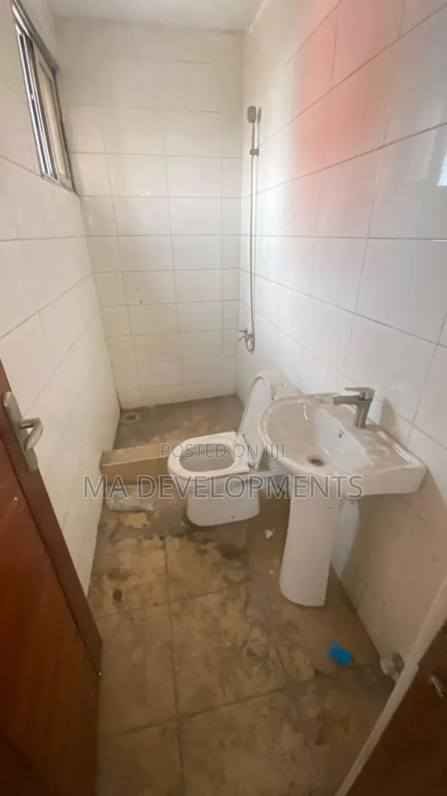 Commercial Space for Rent at Achimota by the Main Road