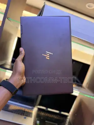Laptop HP Envy X360 16GB AMD Ryzen 7 SSD 512GB