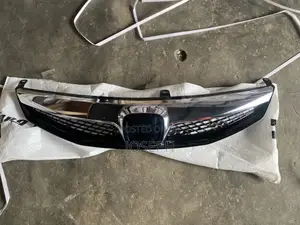 Civic 2009,2010,2011 Top Grille