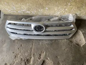 Highlander 2011,2012,2013 Top Grille