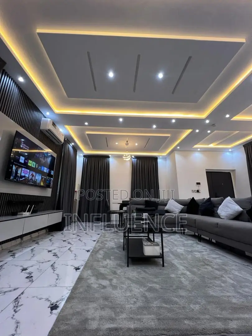 Furnished 2bdrm House in School Junction Area, East Legon for rent