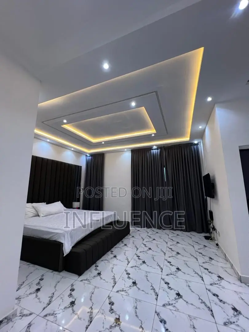 Furnished 2bdrm House in School Junction Area, East Legon for rent