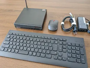 Desktop Computer Lenovo 32GB AMD Ryzen 5 SSD 512GB