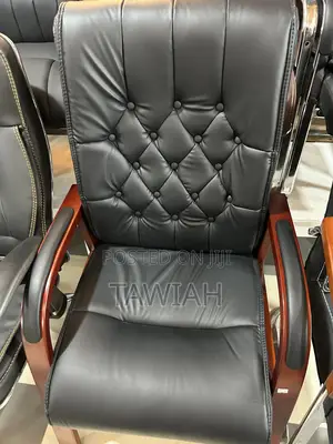 Popet Chair