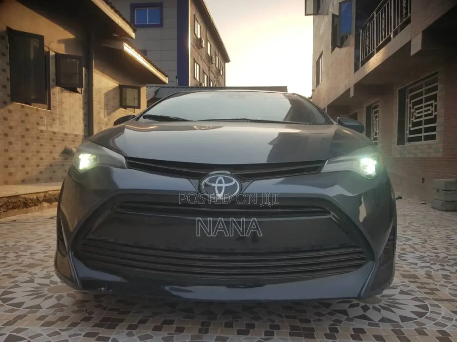 Toyota Corolla 2018 Blue