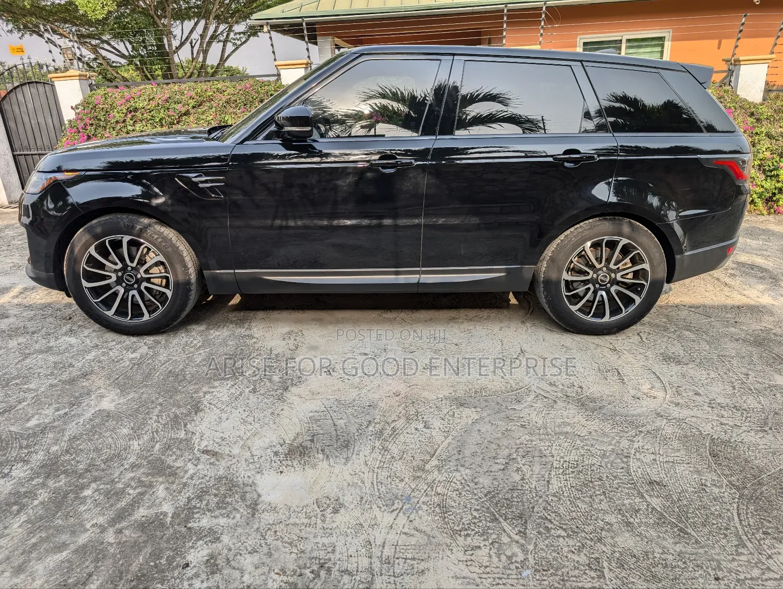 Land Rover Range Rover Sport SE 2019 Black